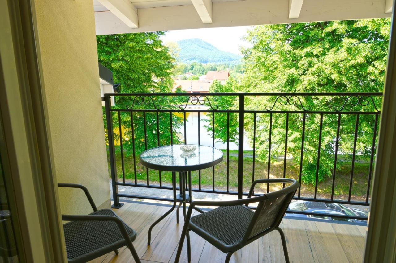 Apartmán Nad Stawem Ustroň Exteriér fotografie